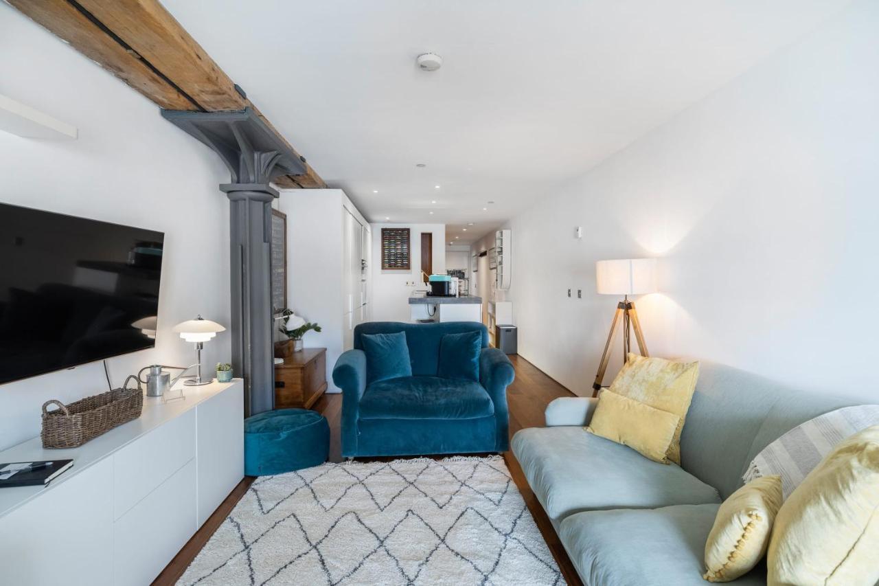 Luxury 2 Bed Apartment In Historic Royal William Yard 플리머스 외부 사진