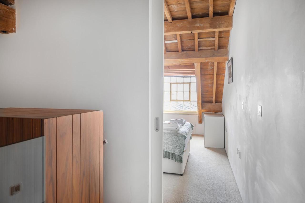 Luxury 2 Bed Apartment In Historic Royal William Yard 플리머스 외부 사진