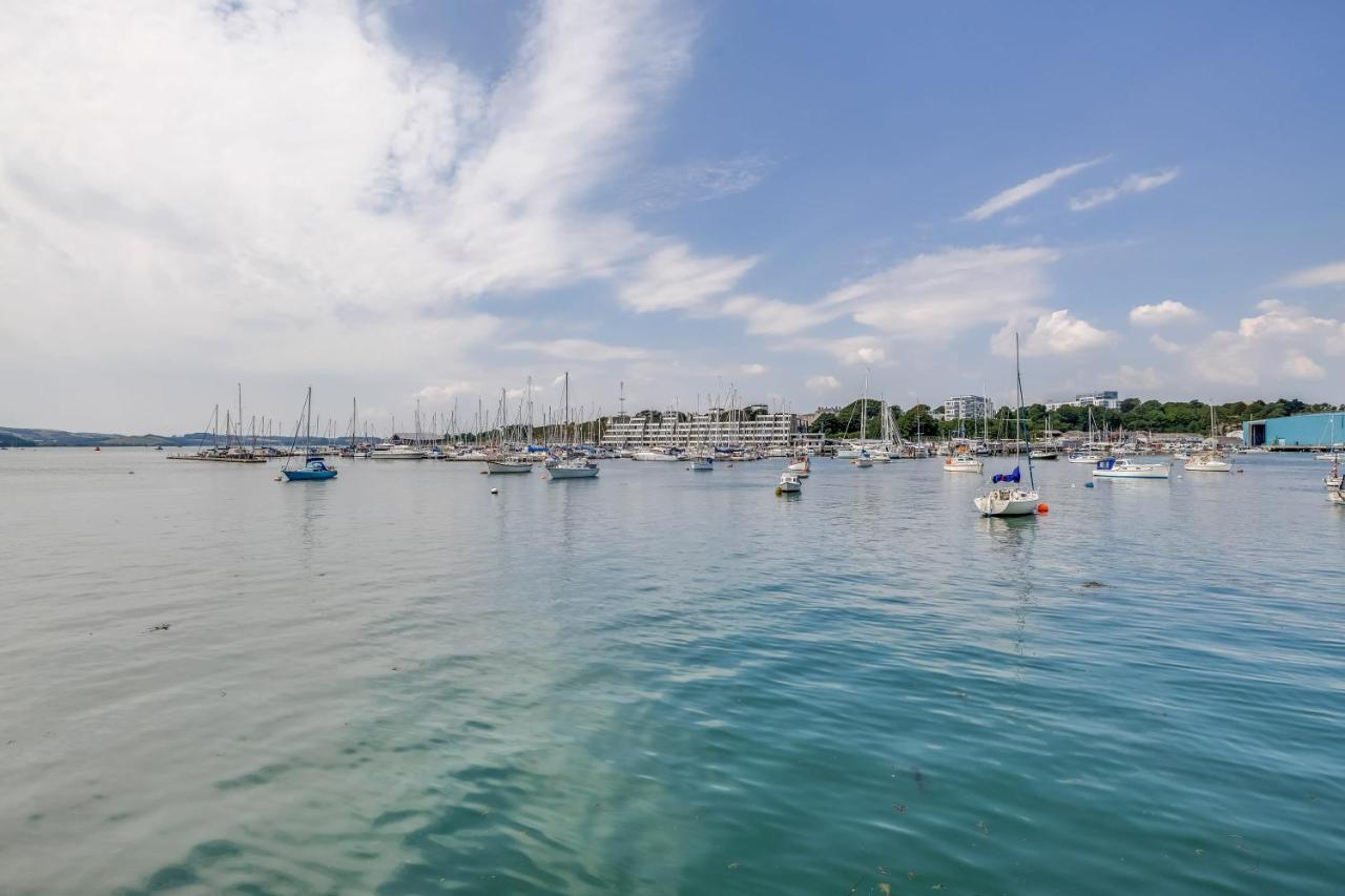 Luxury 2 Bed Apartment In Historic Royal William Yard 플리머스 외부 사진